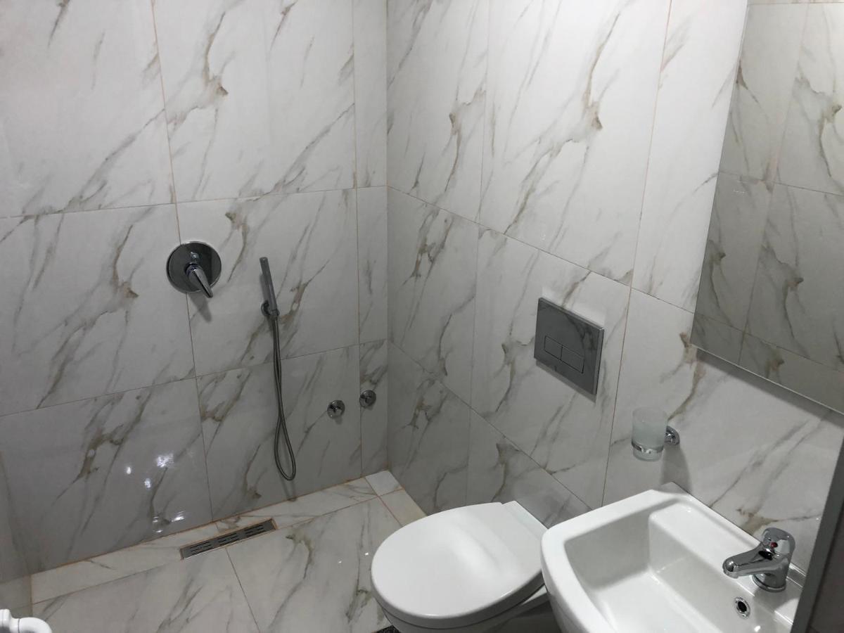 Villa Center Ксаміл Екстер'єр фото