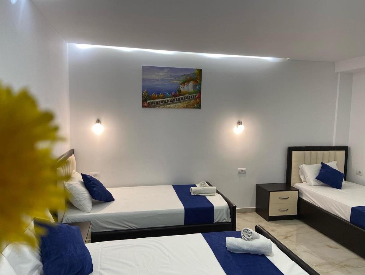 Villa Center Ксаміл Екстер'єр фото