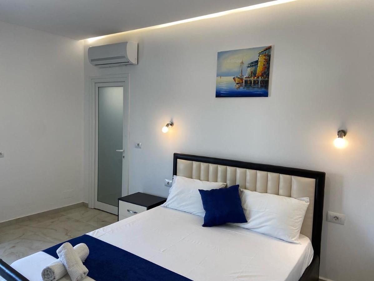 Villa Center Ксаміл Екстер'єр фото